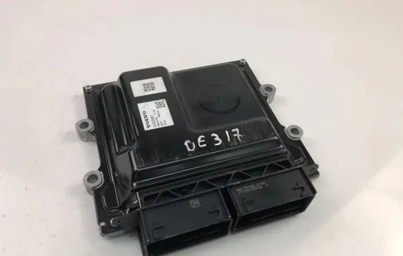 Volvo XC90 Engine control unit/module 32203481