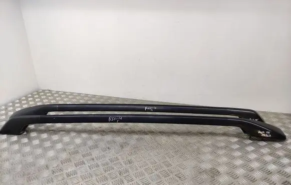 Toyota RAV 4 (XA20) Roof bar rail