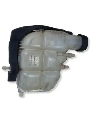 BMW 2 F45 Coolant expansion tank/reservoir 7617362 17137617362 7352183