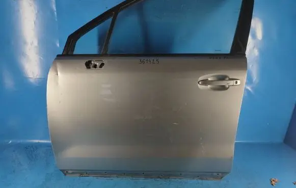 Subaru Forester SJ Front door 60009SG0329P