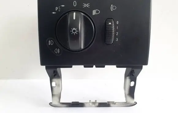 Mercedes-Benz Vito Viano W639 Light switch A6395450204