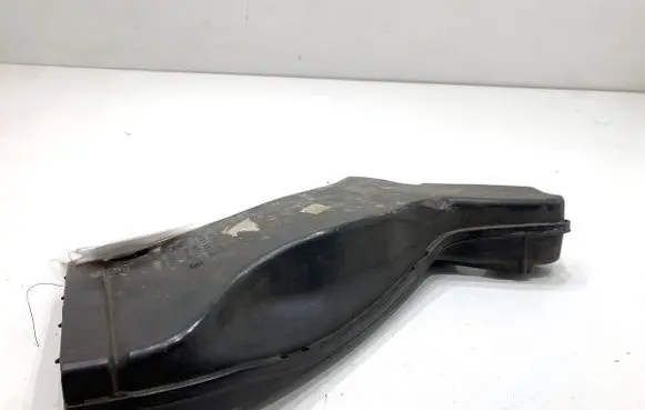 Audi A4 S4 B7 8E 8H Air intake hose/pipe 8E0129618