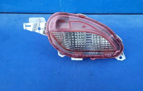 Toyota Yaris Reverse light 0D-170