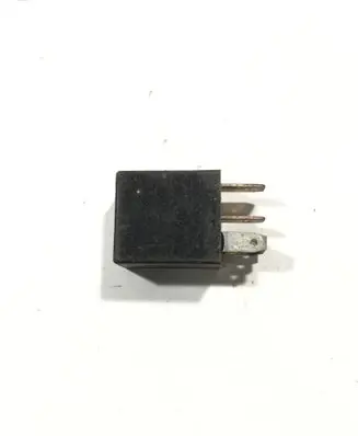 Jeep Grand Cherokee (WJ) Other relay 04671167 3362A22A G8HUA007001