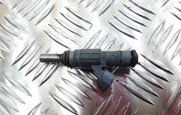 Audi TT TTS Mk2 Fuel injector 0280157012 022906031J