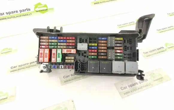 Mercedes-Benz R W251 Fuse box set DALISID3757 1645402372 0025428119