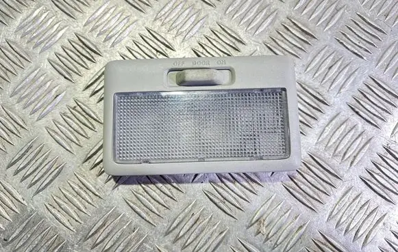 Suzuki Grand Vitara II Rear seat light