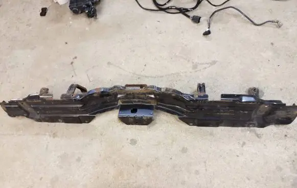 Mitsubishi Pajero Rear bumper cross member