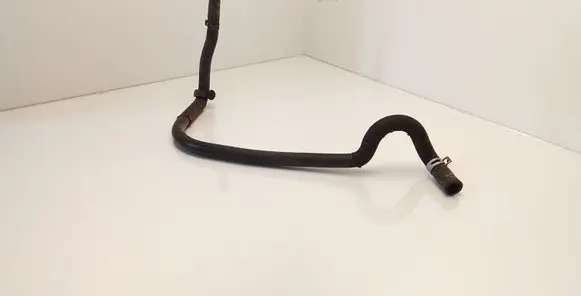 Renault Scenic II - Grand scenic II Engine coolant pipe/hose 8200320171