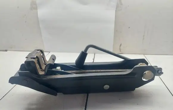 Volkswagen Golf V Lift Jack 1K0011031J