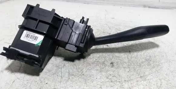 Audi A6 S6 C6 4F Indicator stalk 4E0953513A