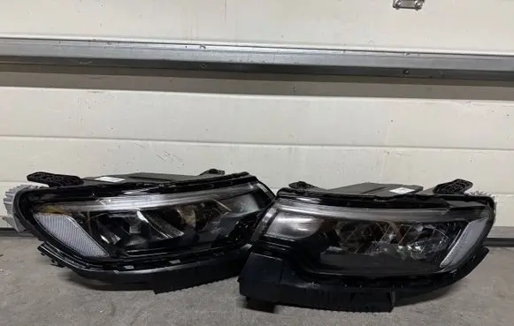 Jeep Compass Headlights/headlamps set 00522394400 00522394410