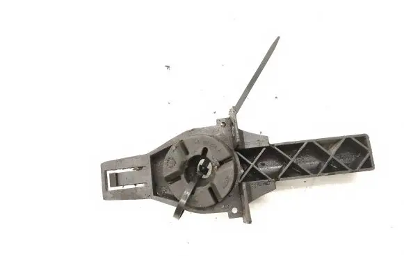 Audi A4 S4 B8 8K Radiator mount bracket 8K0805201
