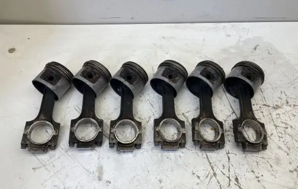 BMW 3 E30 Piston 1265301 M20B20