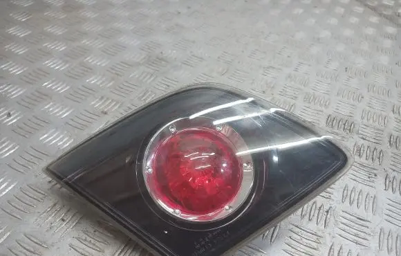 Mazda 3 I Tailgate rear/tail lights