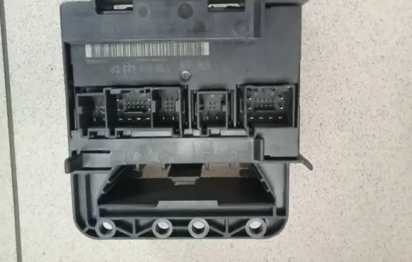 Volkswagen PASSAT B6 Comfort/convenience module 1K0959433CP S04017H082