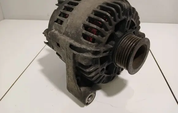 BMW X5 E53 Generator/alternator 7789980 2542672B TG15C012