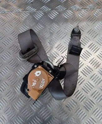 Nissan Note (E11) Front seatbelt