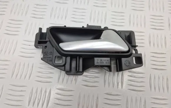 DS Automobiles 4 II Rear door interior handle trim 98318120W 3108211410