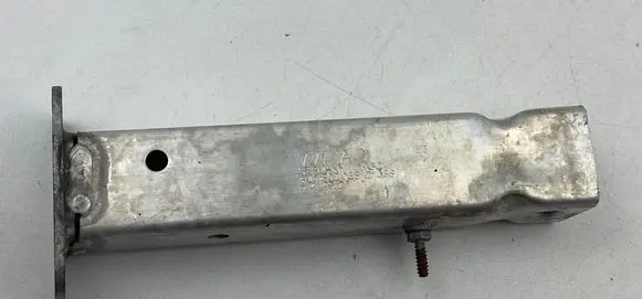Audi SQ7 Radiator support slam panel bracket 4M0802038D