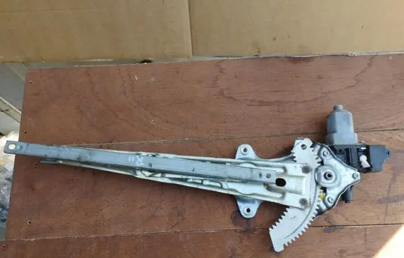 Infiniti EX Rear door window regulator with motor 827301BN0A
