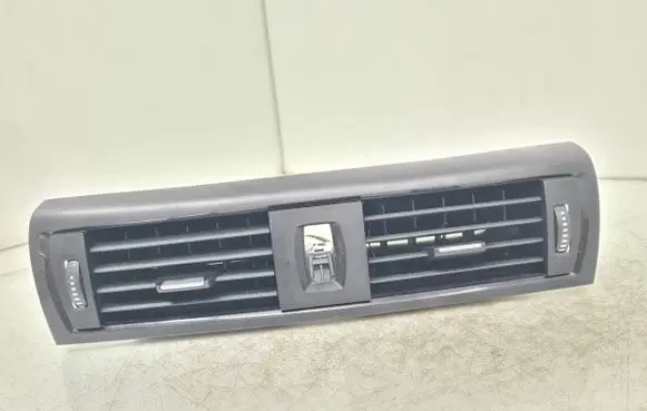 BMW 1 F20 F21 Dash center air vent grill 9205357