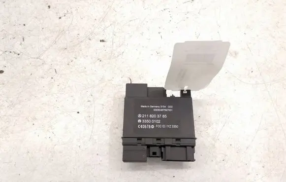 Mercedes-Benz E W211 Door control unit/module 2118203785 A2118203785