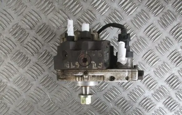 Ford Focus C-MAX Fuel injection high pressure pump 0445010089