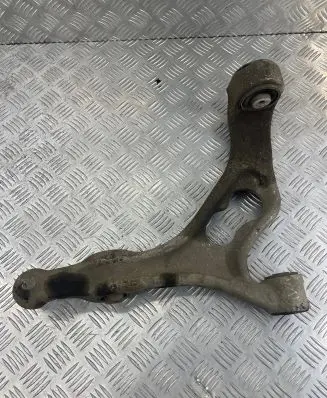 Volkswagen Touareg II Front lower control arm/wishbone