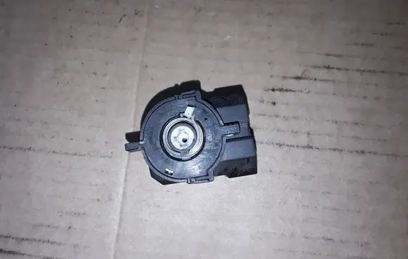 BMW X5 E53 Ignition lock contact 8363706