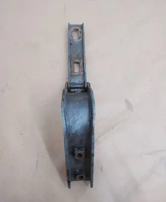 Jaguar XJS Tailgate/trunk/boot hinge