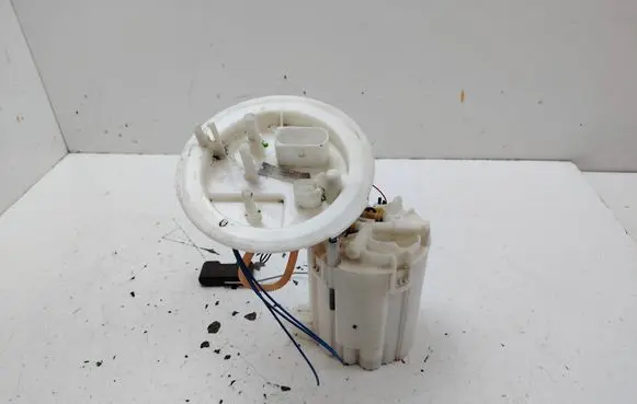 Audi A4 S4 B8 8K In-tank fuel pump 8K0919050L 0580205007