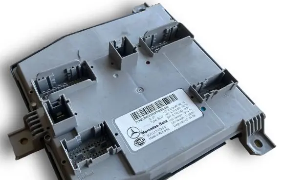 Mercedes-Benz E W213 Comfort/convenience module A2139009219