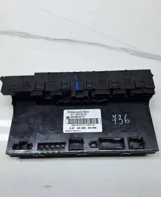 Mercedes-Benz E W211 Fuse module 2115455301 5DK00804727 00006237151138070