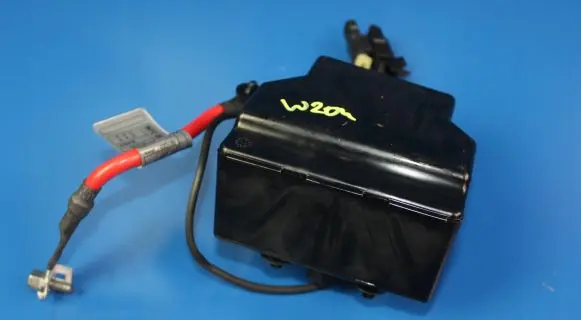 Mercedes-Benz C W204 Fuse module