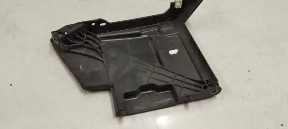 BMW 1 F40 Battery tray 7473113