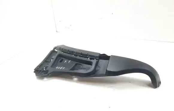 Volvo XC90 Front bumper mounting bracket 08620563