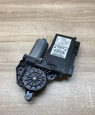 Audi A4 S4 B6 8E 8H Rear door window regulator motor 8E0959802A 5WK47011BBF