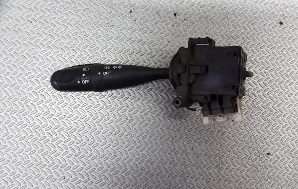 Toyota Corolla Verso E121 Indicator stalk