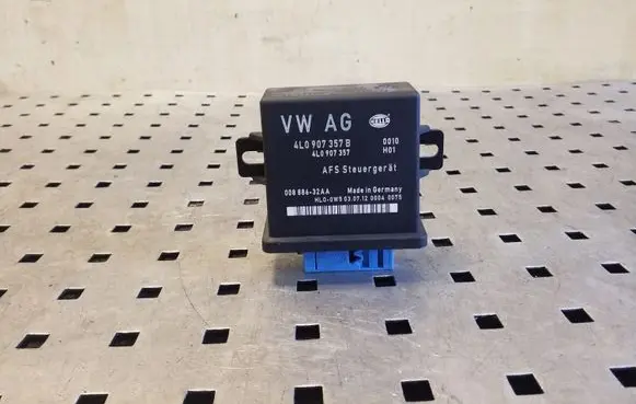 Audi Q7 4L Light module LCM 4L0907357B 4L0907357