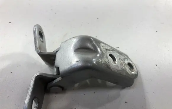 Hyundai i40 Rear door upper hinge