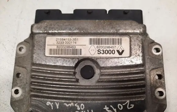 Renault Megane II Engine control unit/module 215841533B1 8200298457 S3000