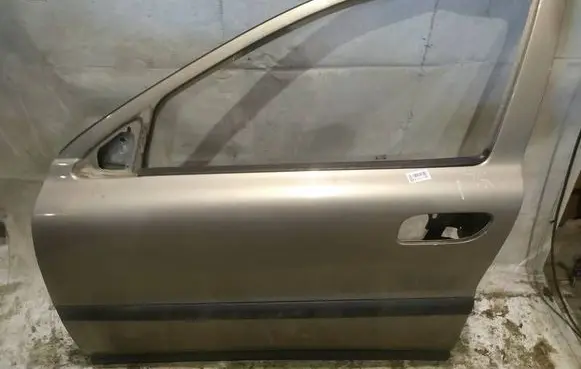 Volvo S60 Front door RUDOS