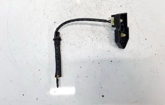Interior temperature sensor