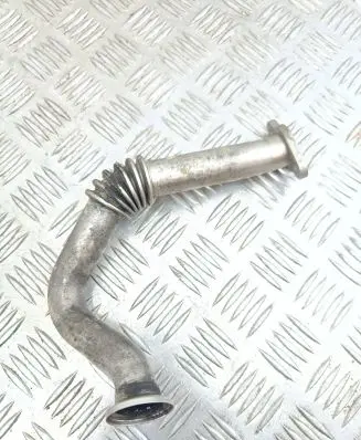 Volkswagen Passat Alltrack EGR valve line/pipe/hose 03L131521R