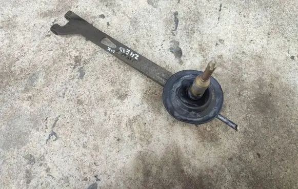 BMW Z4 E85 E86 Gear shifter/selector 7533050 25117533050