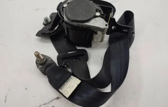 Citroen C-Crosser Front seatbelt 6066747