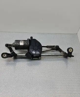 Opel Corsa D Front wiper linkage and motor 13182340 2677 367546129