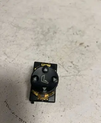 BMW 5 E39 Seat control switch 8352291 03060020