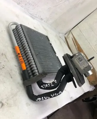 Volvo V40 Cross country Air conditioning (A/C) radiator (interior) 31407614